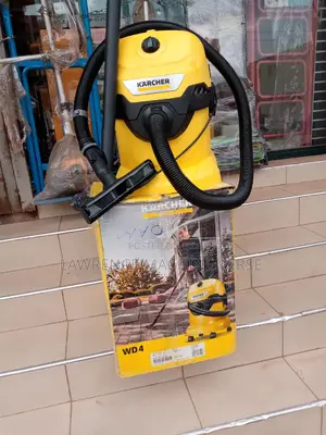 Karcher Vacuum Cleaner WD4 20L
