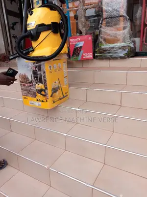 Karcher Vacuum Cleaner WD4 20L
