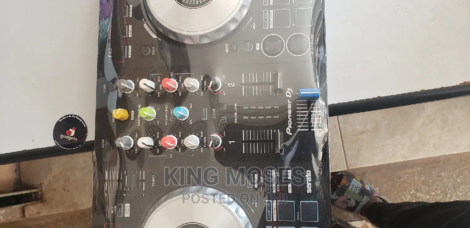 Pioneer DDJ-SB 3 New Box