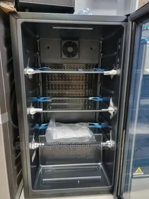 HISENSE 90litre Single Door Display Chiller/Fridge \\ JC-94