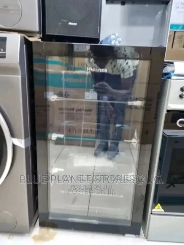 HISENSE 90litre Single Door Display Chiller/Fridge \\ JC-94