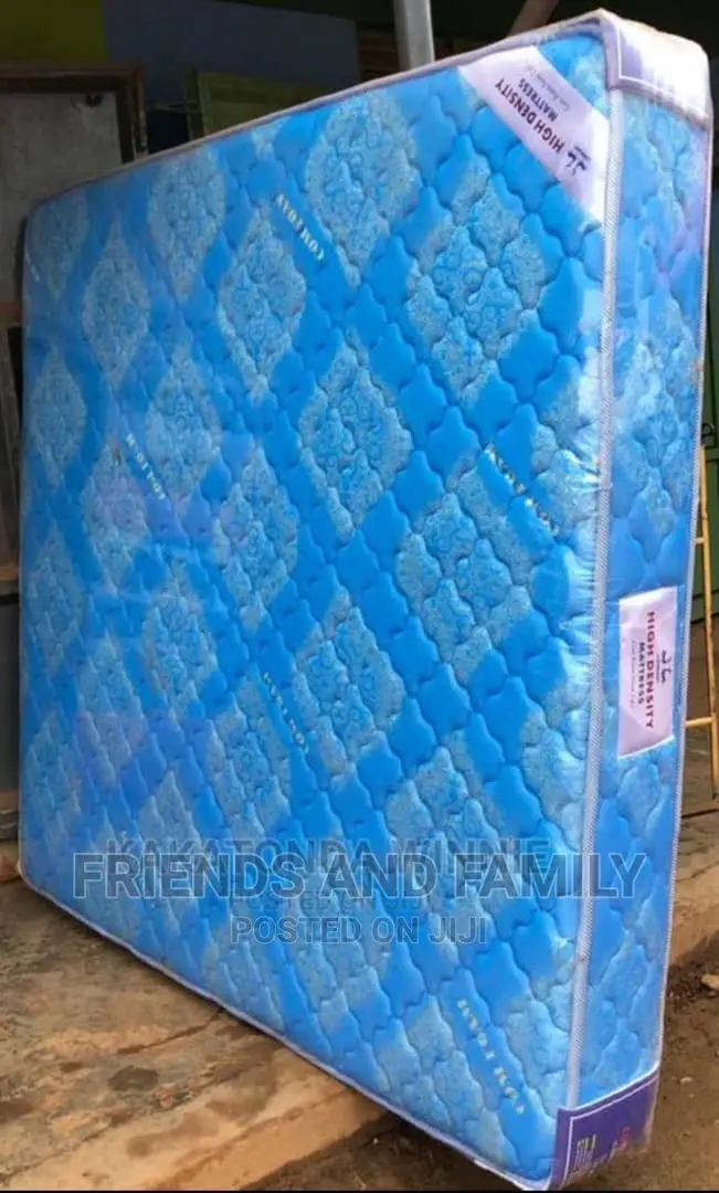 Comfoam Mattress 6*6*8inches.