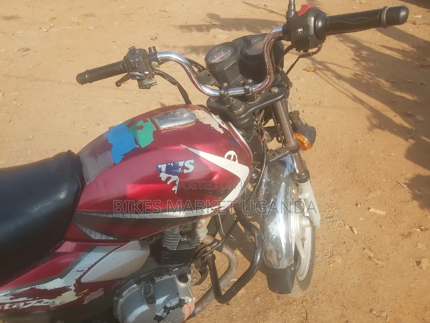 TVS HLX 125 2019 Red