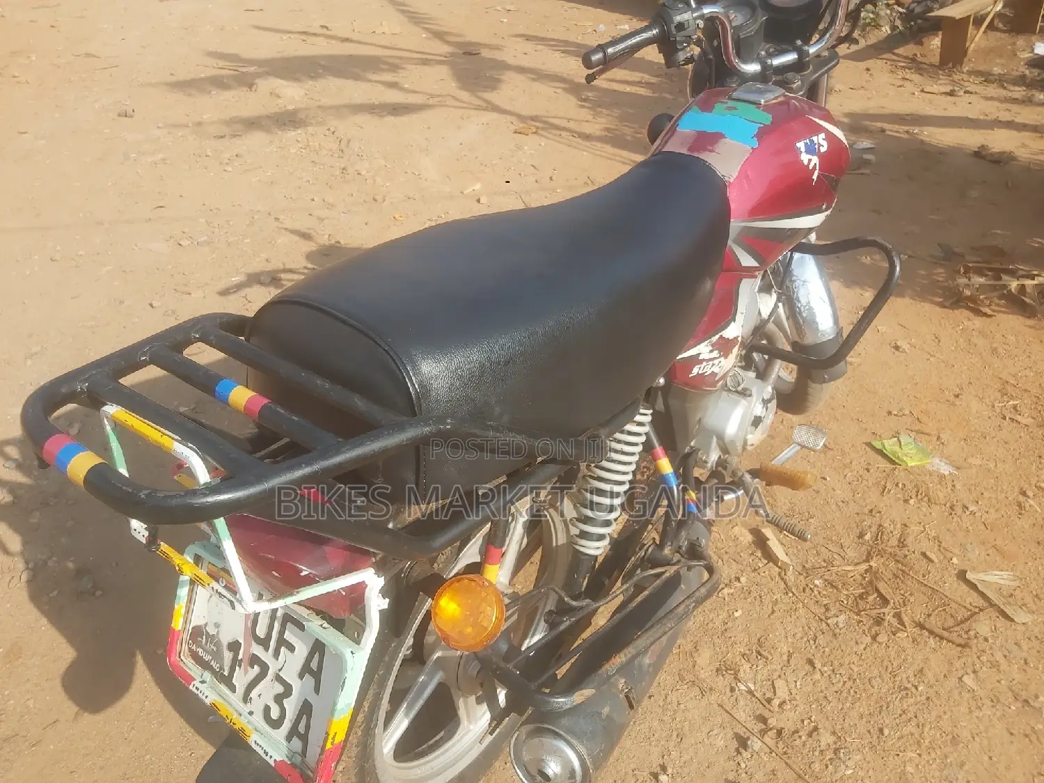 TVS HLX 125 2019 Red