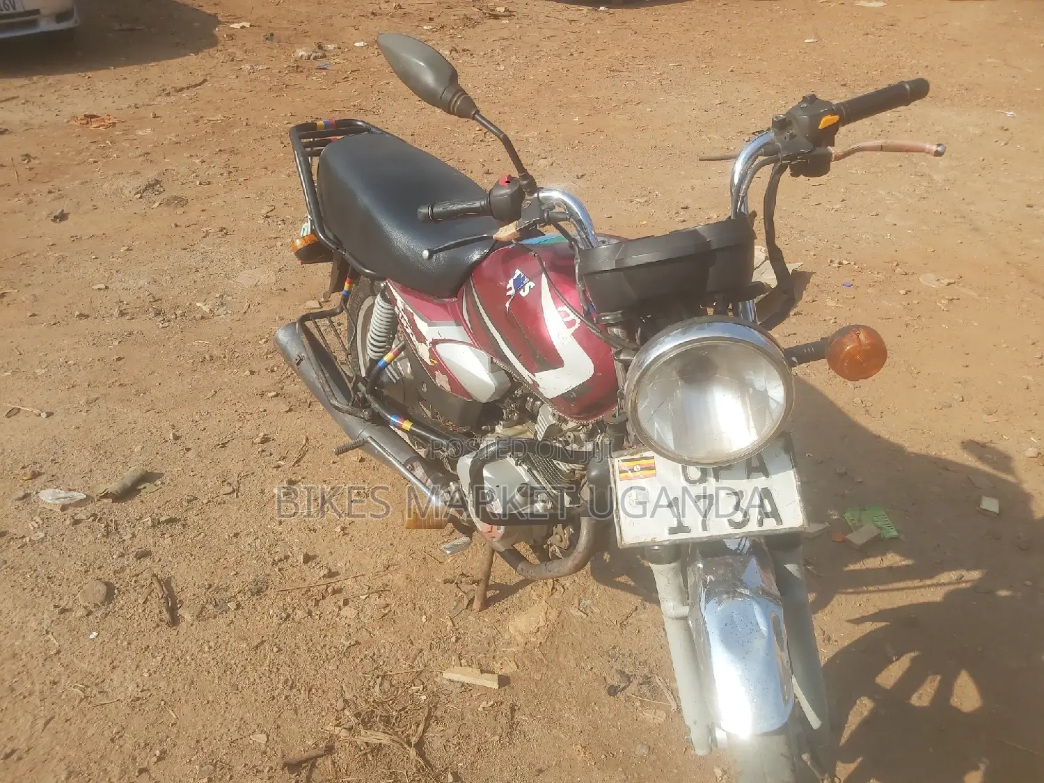 TVS HLX 125 2019 Red
