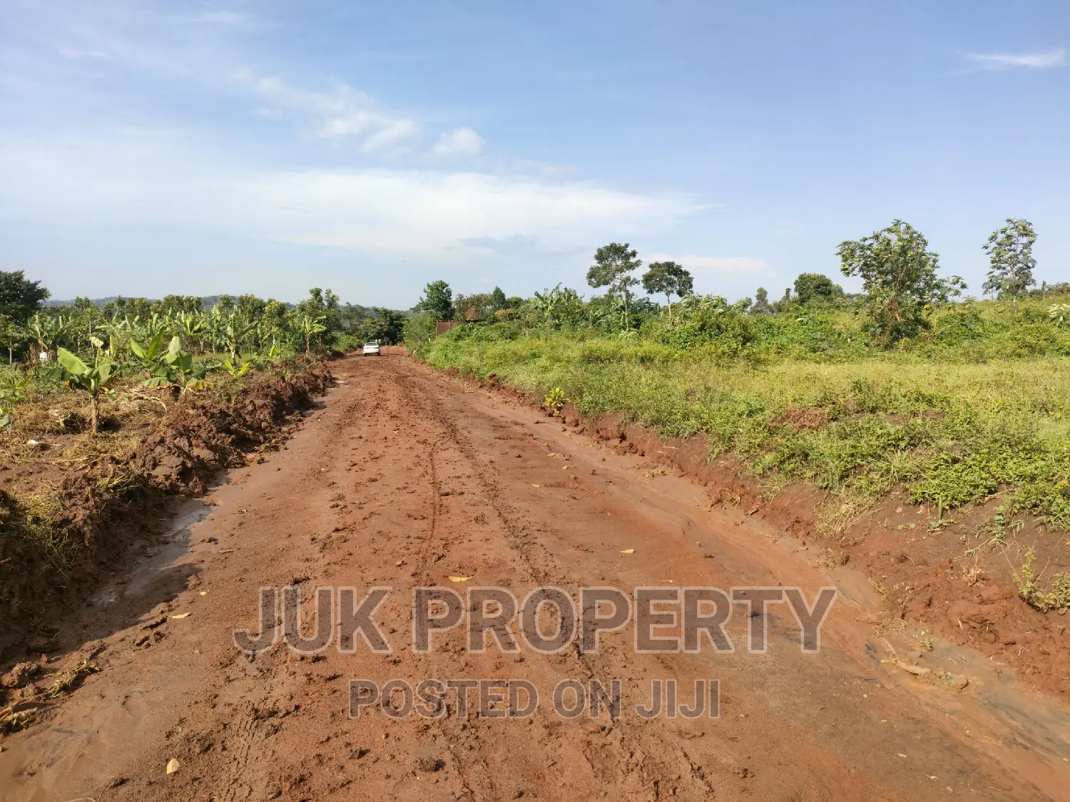 50 by 100ft Plot for Sale, Kakiri Gobero Town