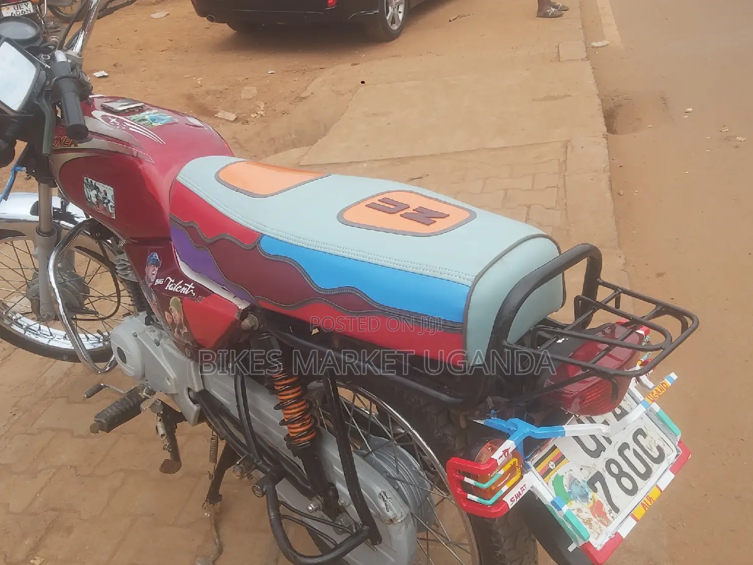 Bajaj Avenger 220 Cruise 2019 Red