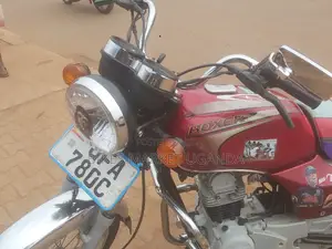 Bajaj Avenger 220 Cruise 2019 Red