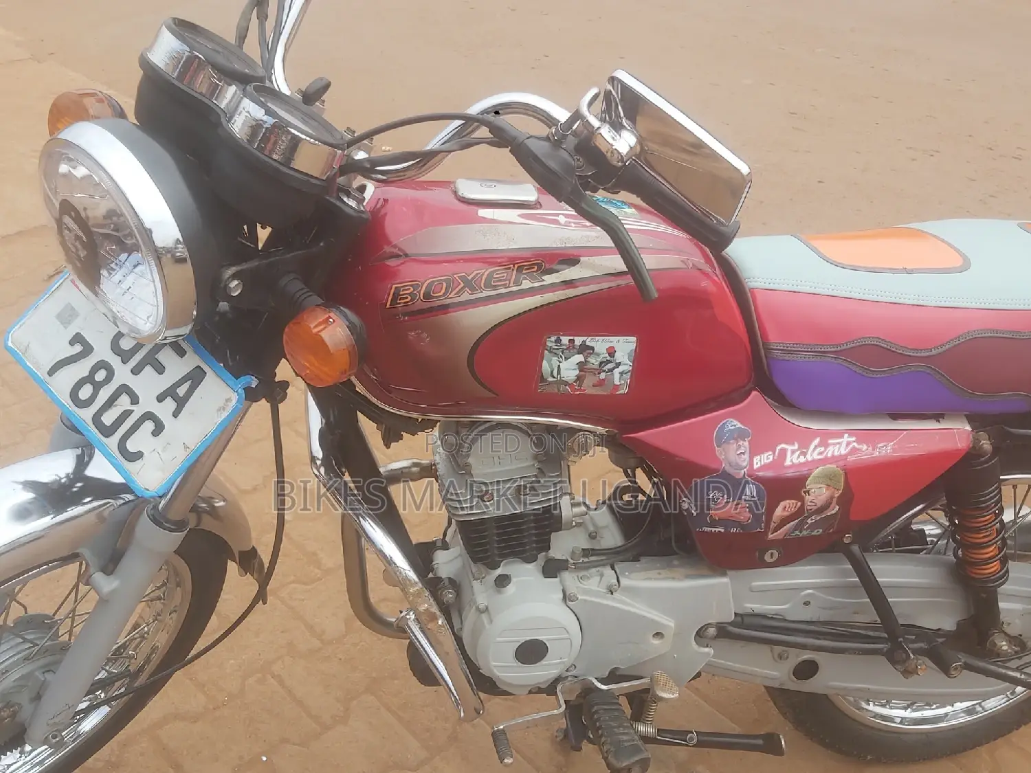 Bajaj Avenger 220 Cruise 2019 Red