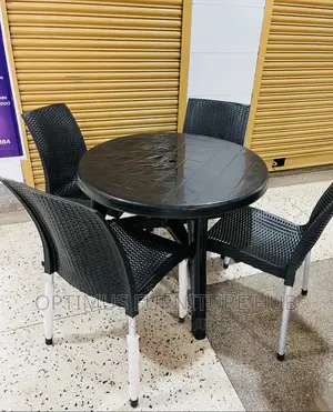 Single Table and Chairs