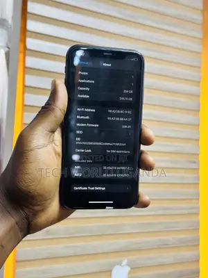 Apple iPhone 11 128 GB Black