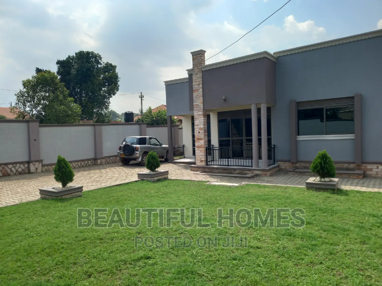 Furnished 4bdrm House in Kira for sale