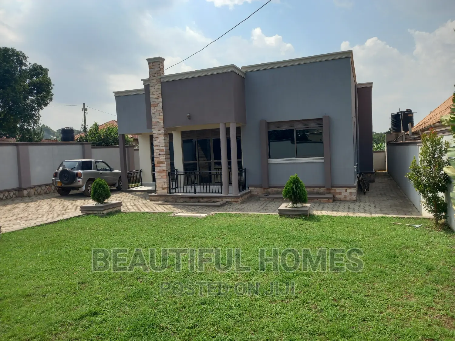 Furnished 4bdrm House in Kira for sale