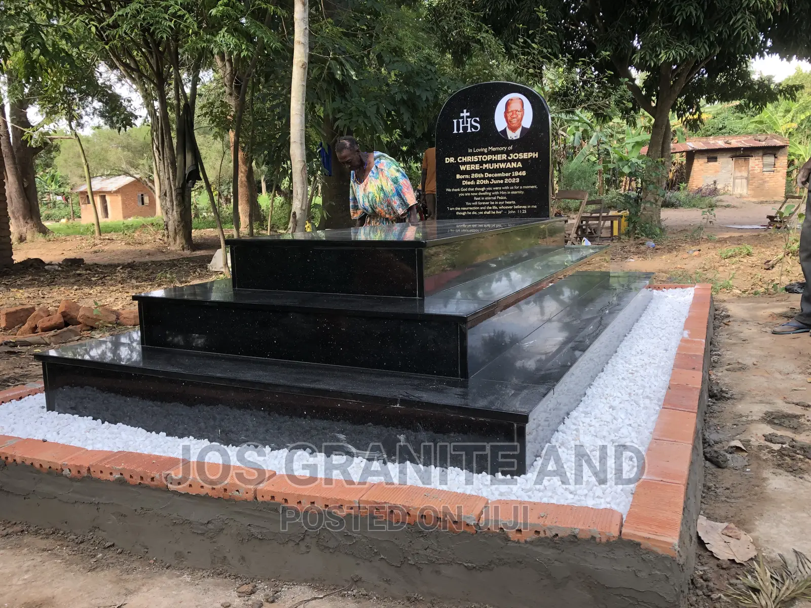 Grave Finishing