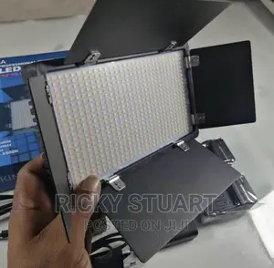 Professional Photo Video Lights (Led-U600) With Astand