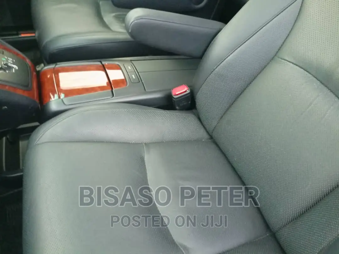 Toyota Harrier 2.4 2009 White