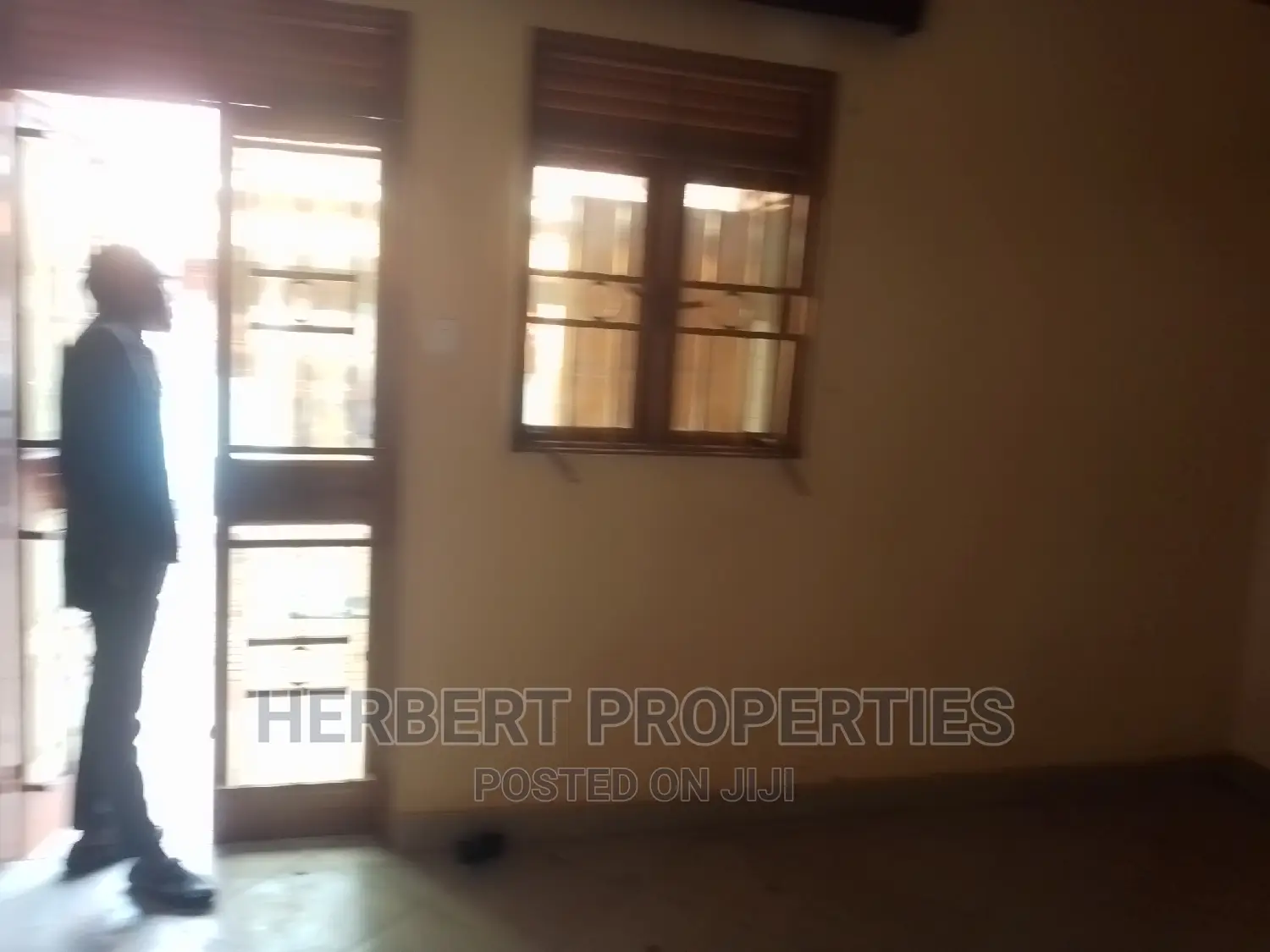 1bdrm House in Bweyogerere, Division A for rent