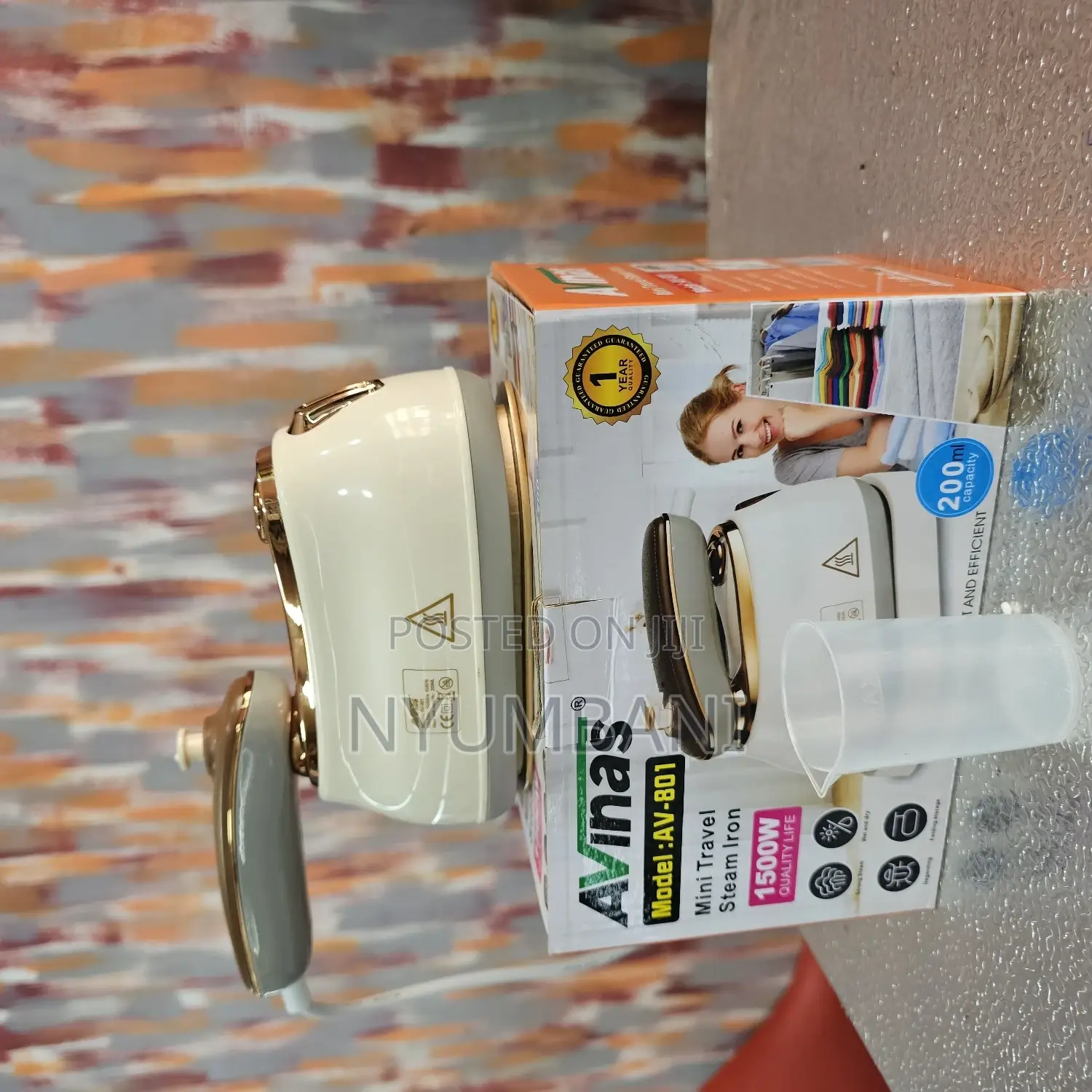 Avinas Travel Iron