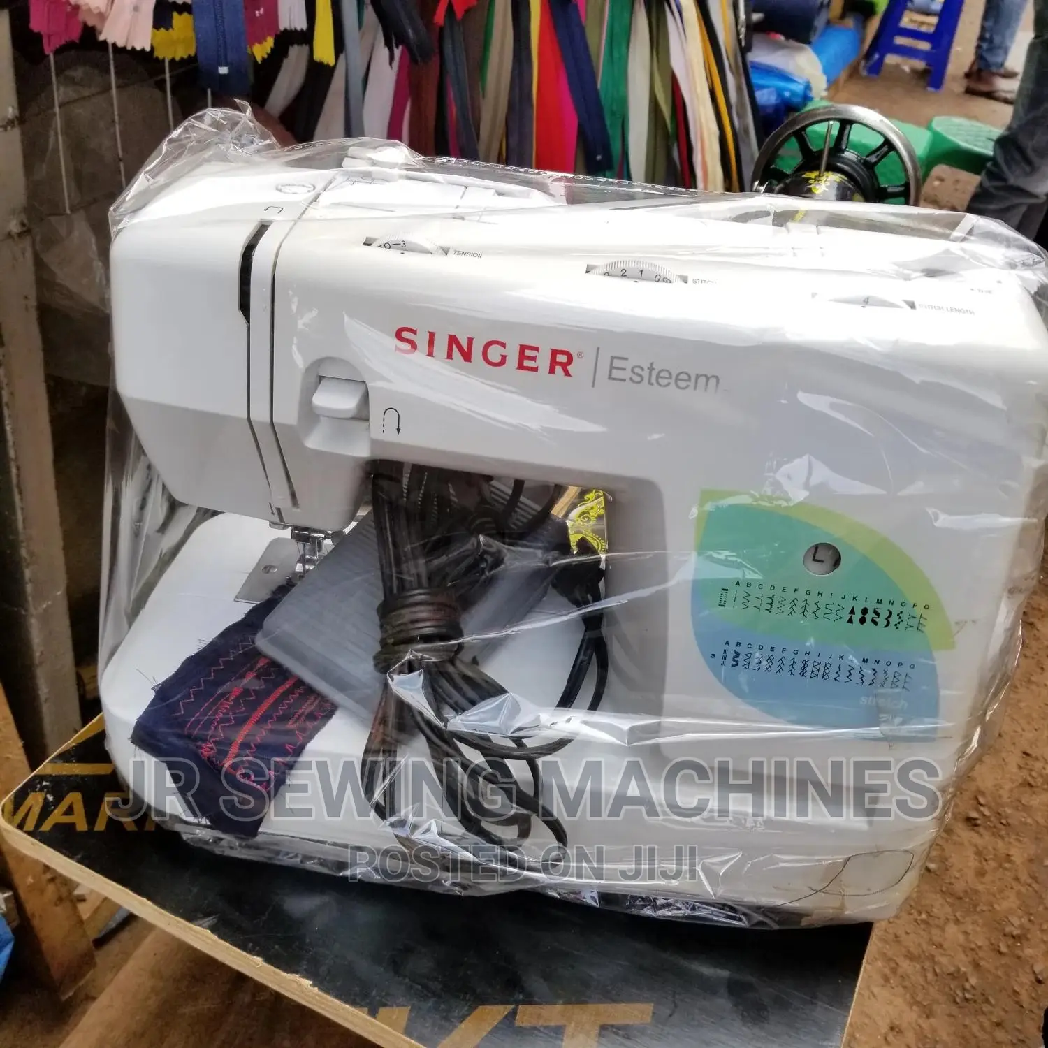 Singer Electric Sewing Machine in Central Division Home Appliances