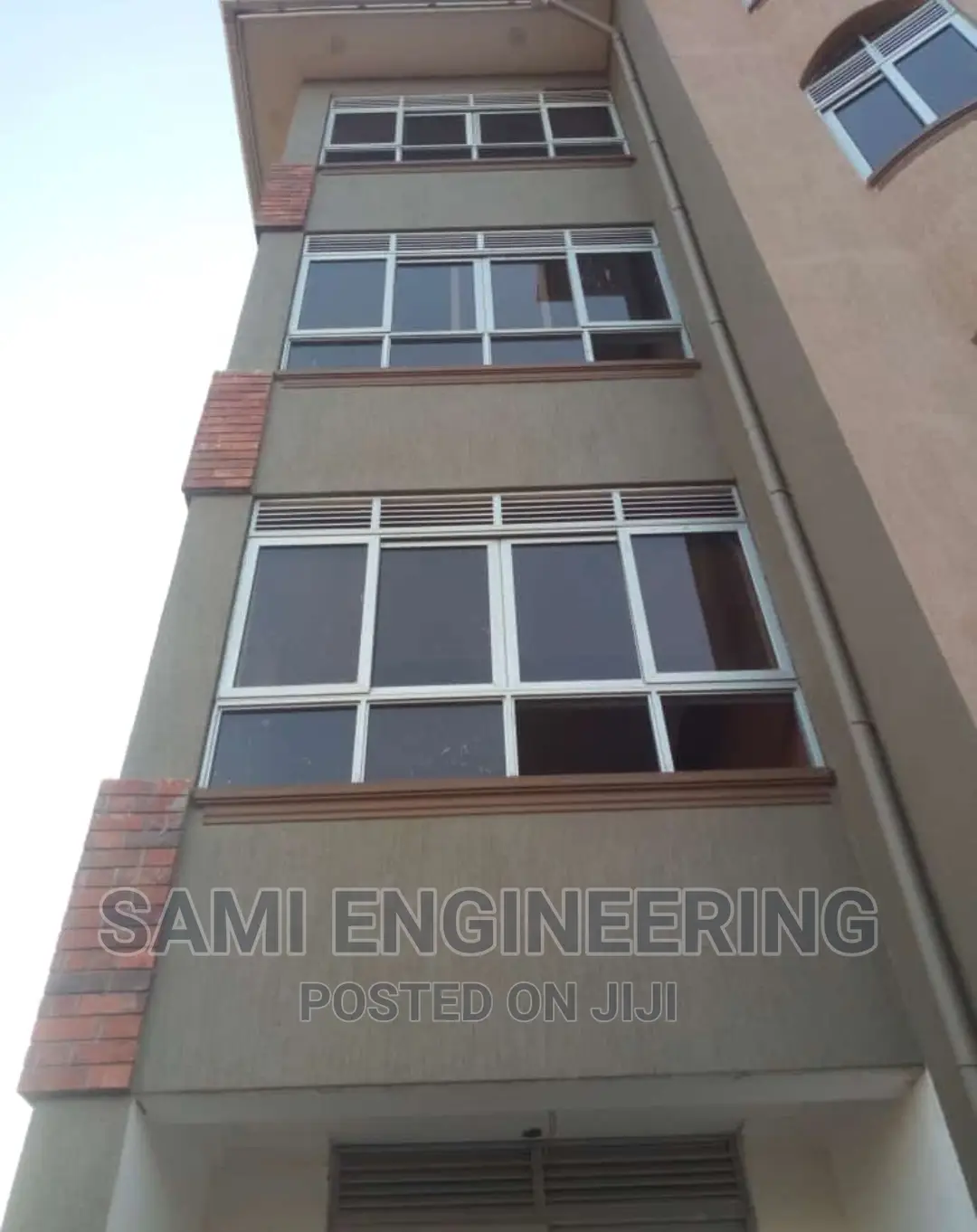 Aluminum Cabinet Windows