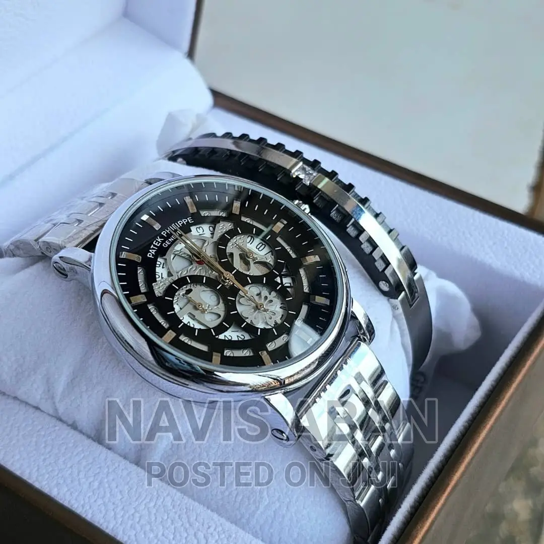 Patek Philippes Geneve Watch With Bracelete