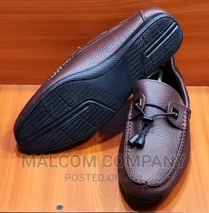 Men Moccasin Shoes