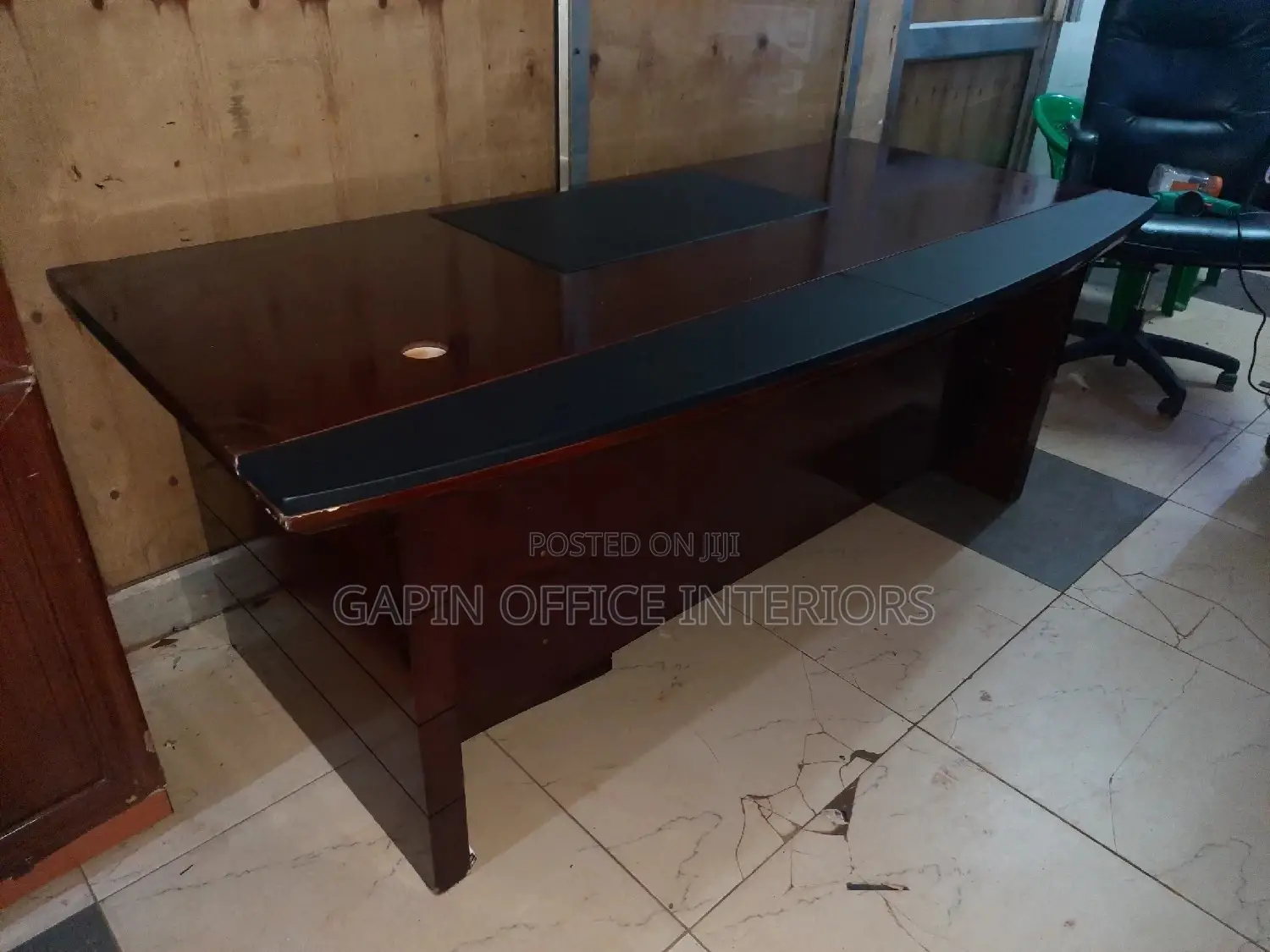 Executive Office Table, With Moving Drawer and L Extension