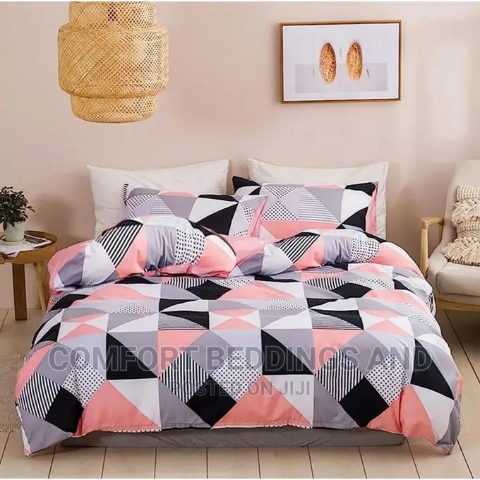 Five by Six Duvet Set / Bedcover