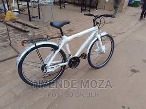 Monvero Three Sports Bike