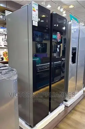 Hisense Side by Side Fridge 670liters Black Wt Mirror Finish