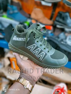 Classic Running Sneakers