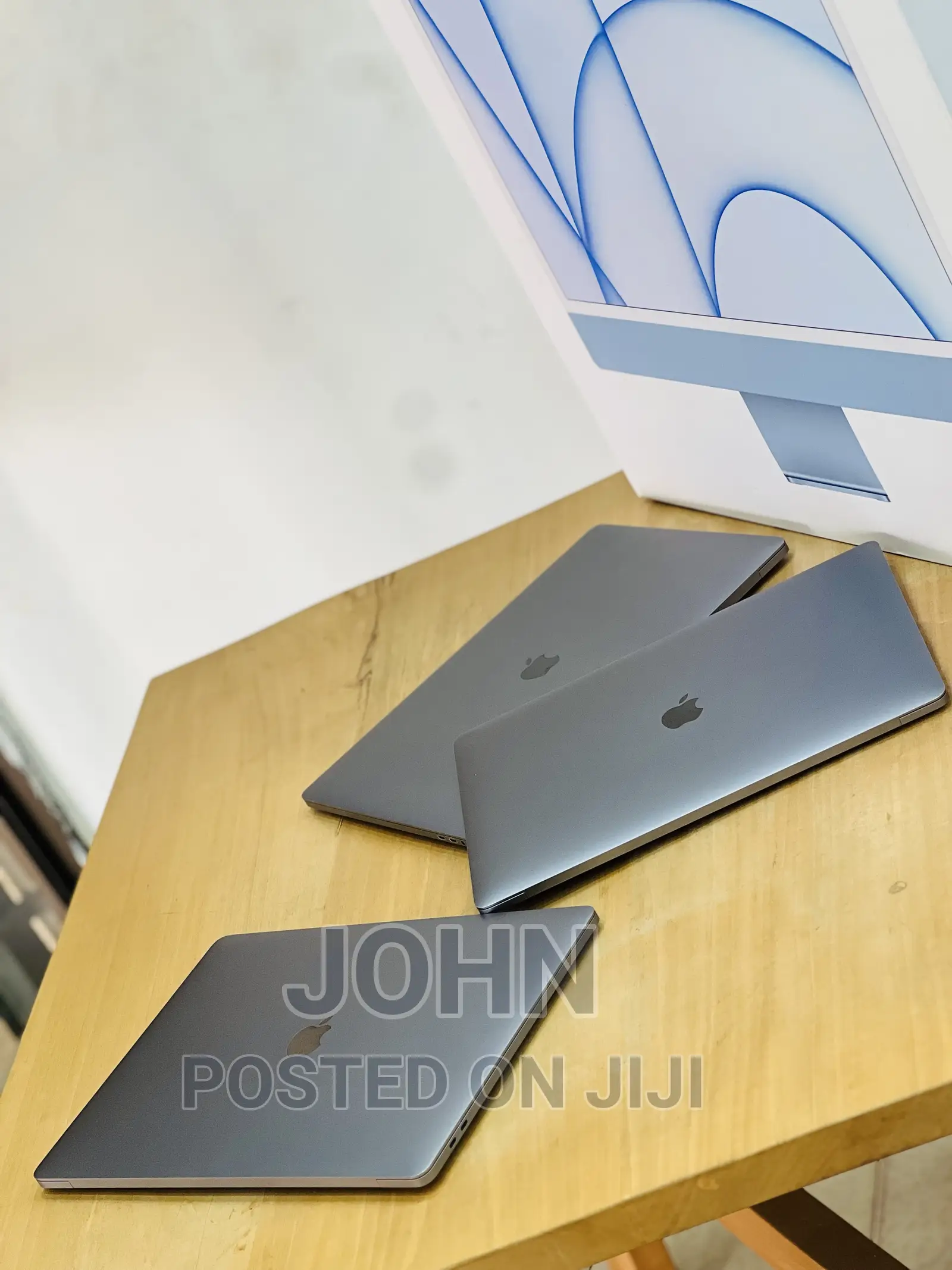 New Laptop Apple MacBook Pro 2019 16GB Intel Core i9 SSHD (Hybrid) 1T