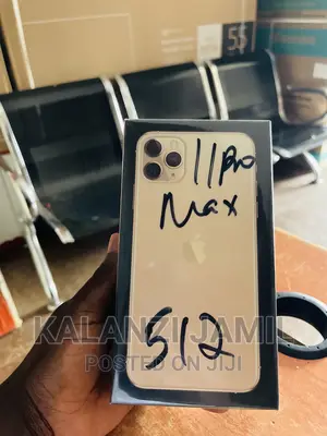 Photo - New Apple iPhone 11 Pro Max 512 GB Gold