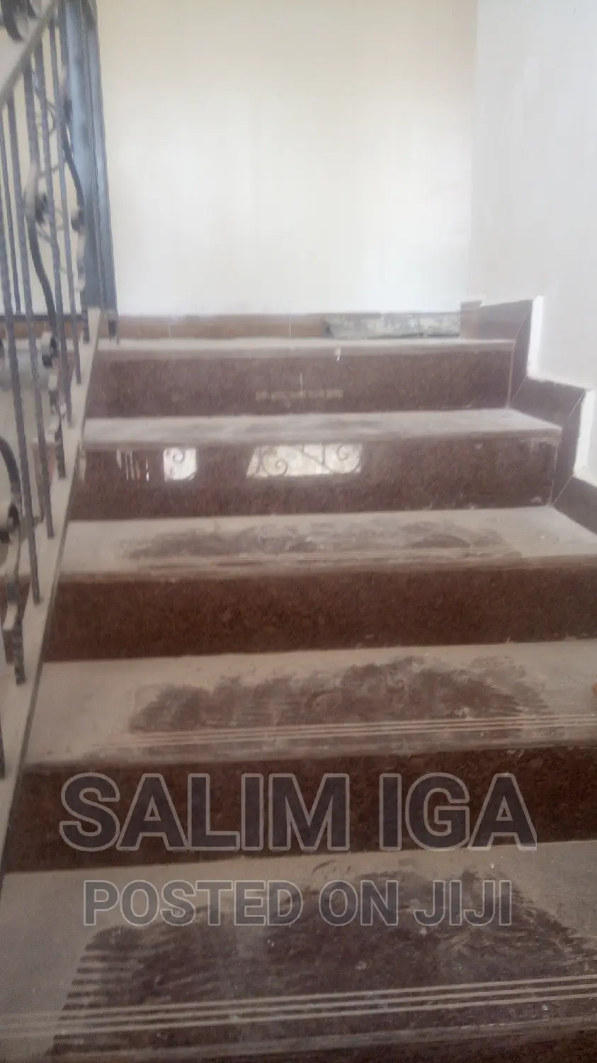 6bdrm Duplex in Kololo Property, Central Division for rent