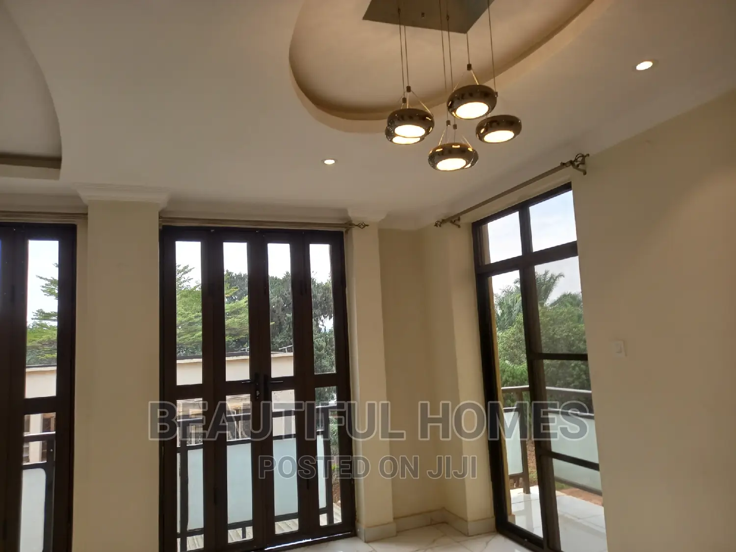 Furnished 3bdrm Condo in Kololo, Central Division for sale