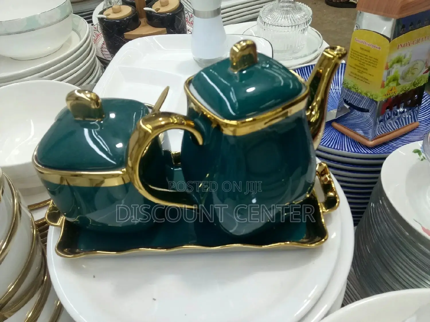 Teapot and So Sugal Bowl