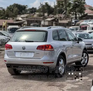 Volkswagen Touareg VR6 Sport 2012 Silver