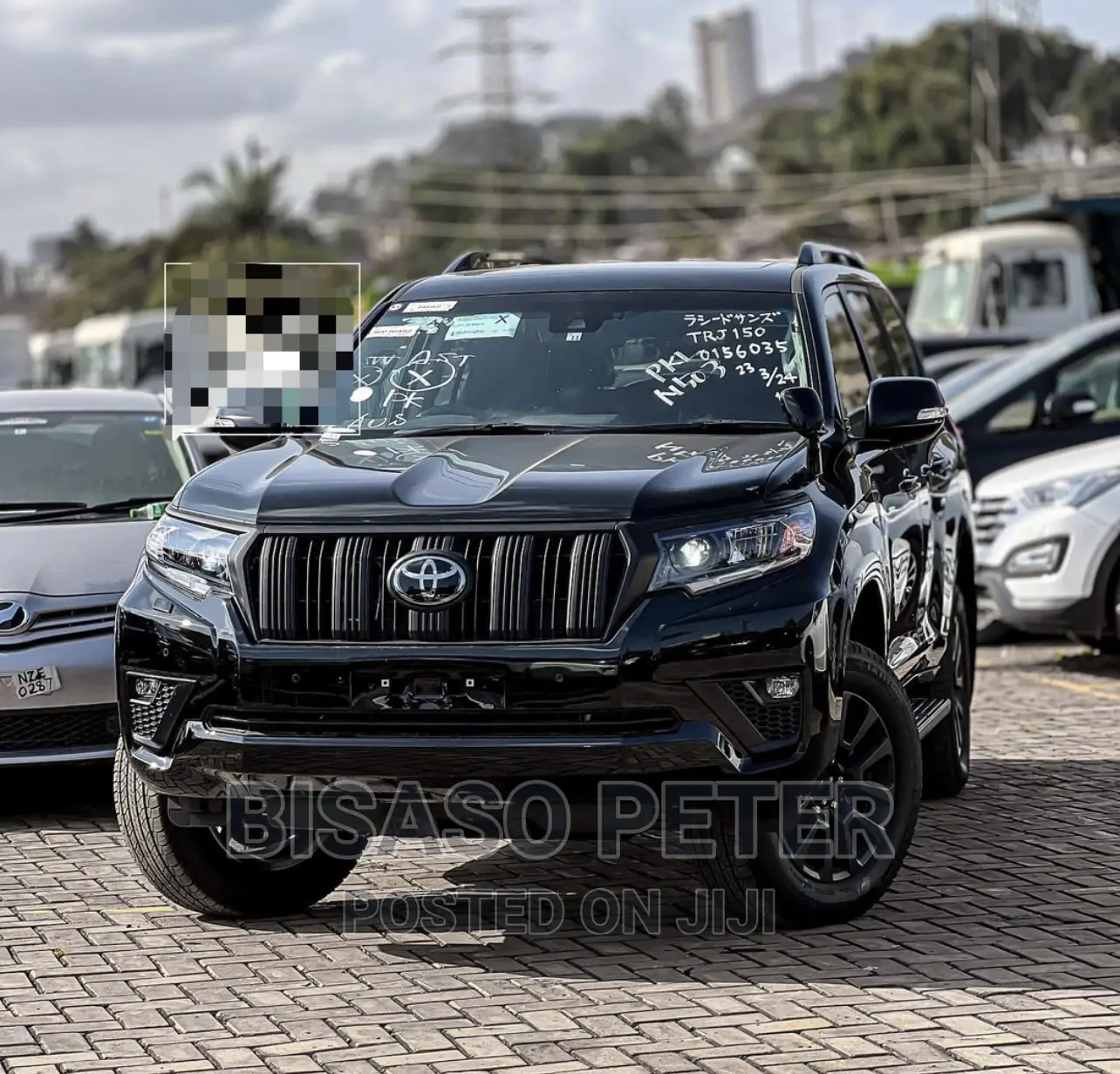 Toyota Land Cruiser Prado 2022 Black