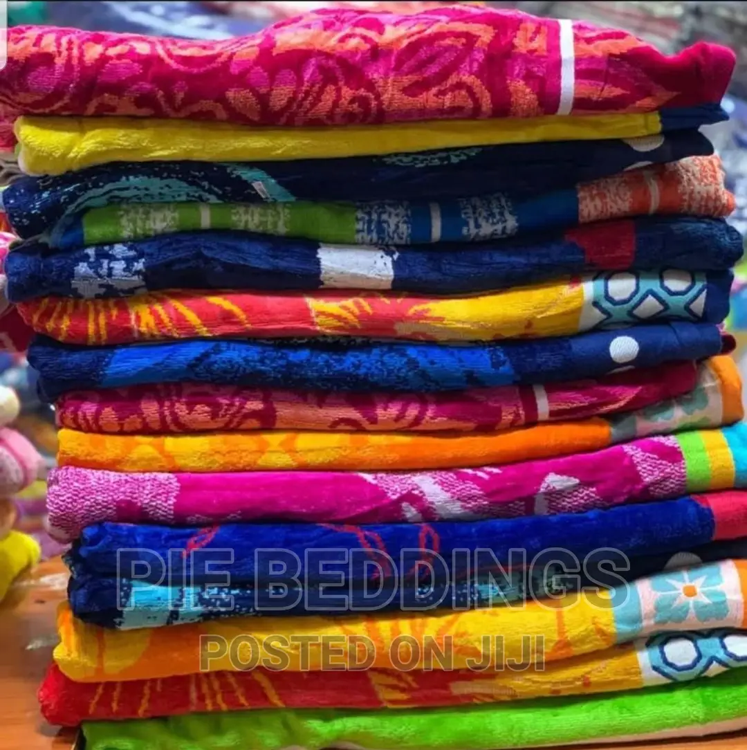 Large Towels With Velvet and Towel Sides