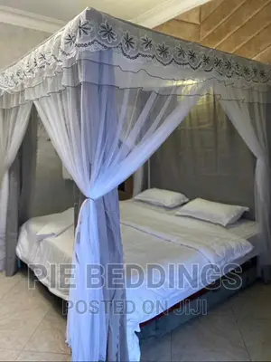 Original Square Net With Curtains and Stands