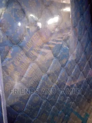 Vitafoam Mattress 6*5*6.Inches