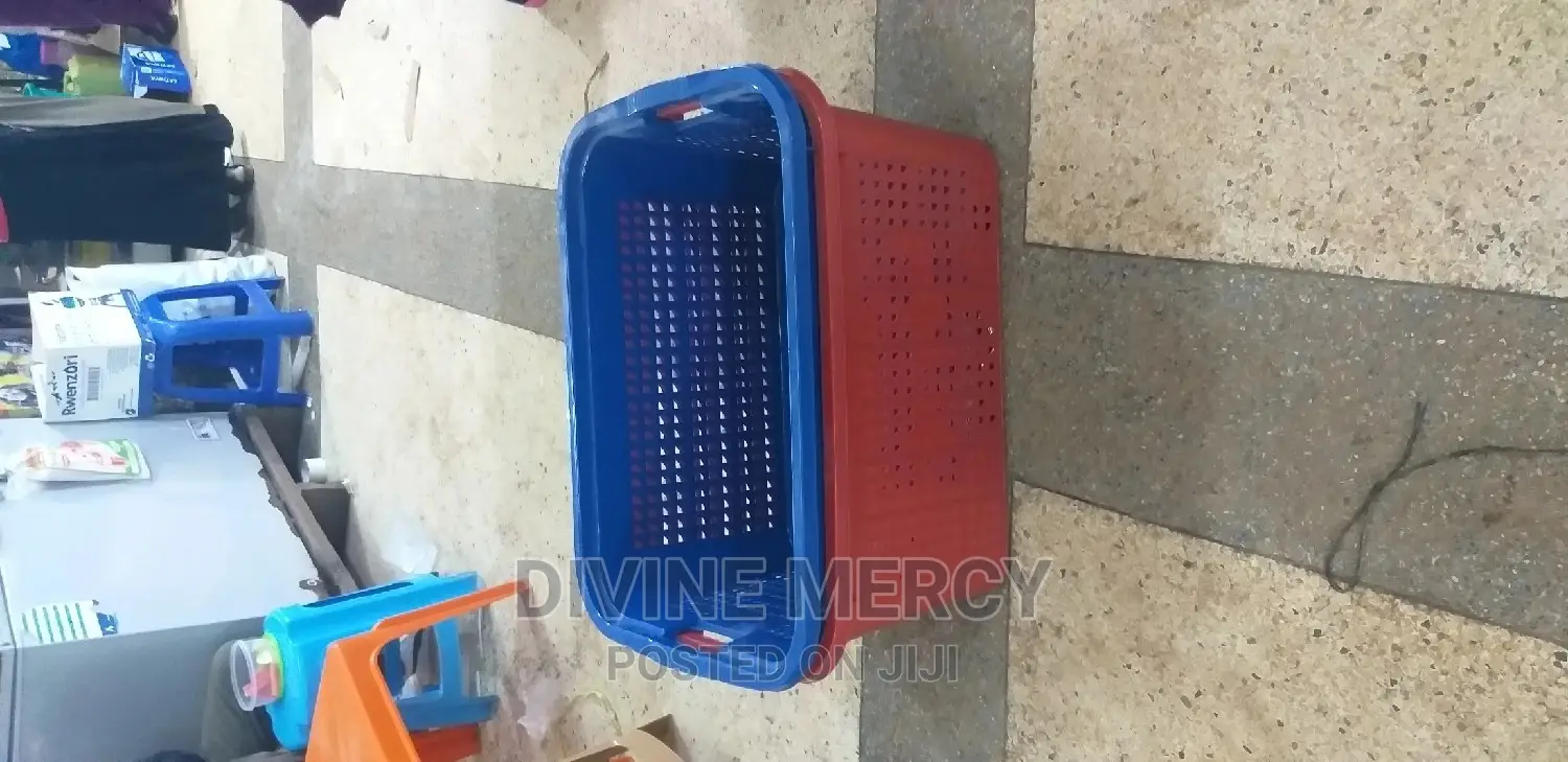 Laundry Basket Open