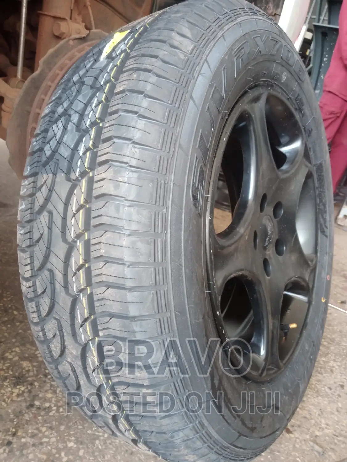 235/65r17 Adent for Harrier