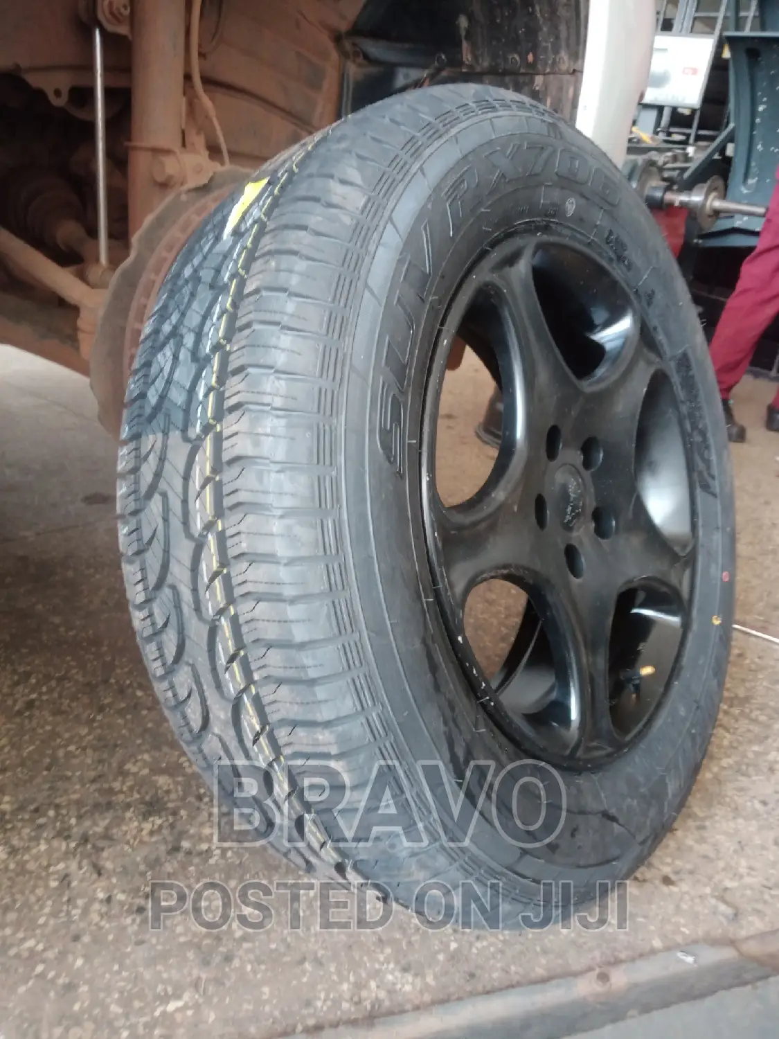 235/65r17 Adent for Harrier
