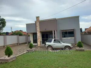 Furnished 4bdrm House in Kira for sale