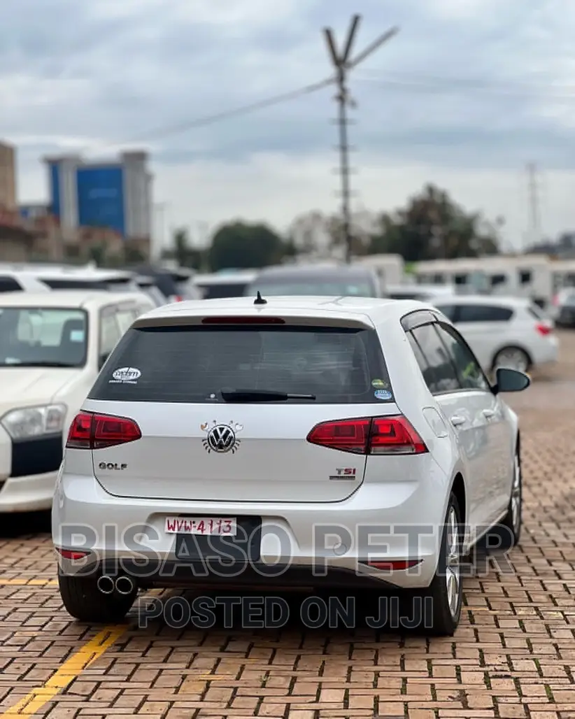 Volkswagen Golf 2014 White