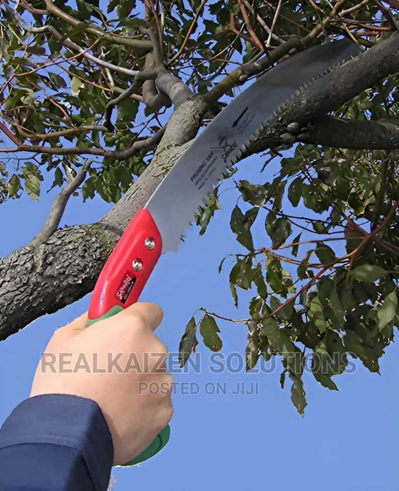 Japan SAMURAI Heavy-Duty 13" Curved Pruning Saw and Scabbard