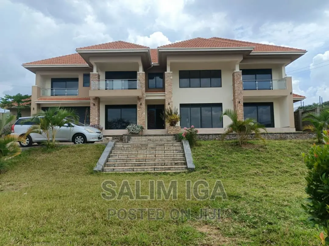 5bdrm Maisonette in Kololo Property, Wakiso / Wakiso for rent