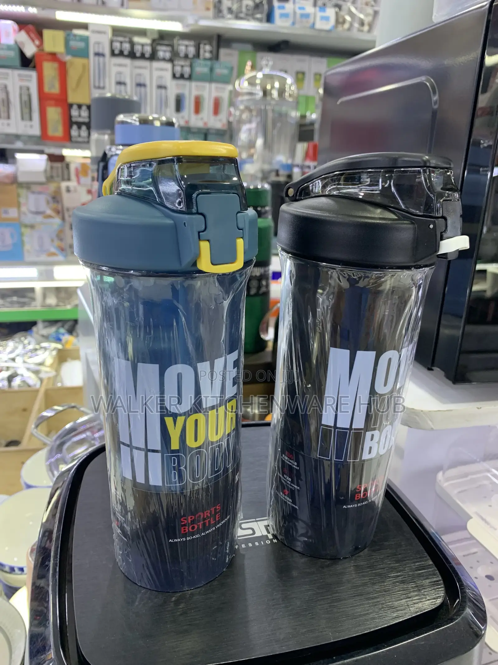 Classic Water Bottle With Straws