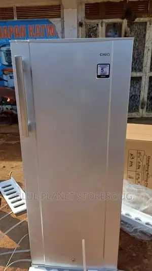 CHIQ 230litres Single Door Refrigerators \\ CSR230 